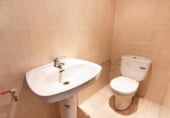 Local comercial
en venda
amb 508m² a Oviedo, Calle Juan Carlos I foto