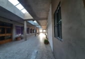 140m² commercial premises for sale in Malpartida de Cáceres, Calle Pajares photo