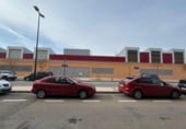 200m² commercial premises for sale in Zaragoza, Calle Maestre Racional photo
