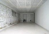Local comercial en venta con 86m² en Irún, Calle Fermín Calbetón foto