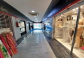 Local comercial
en venda
amb 25m² a Lloret de Mar, Avenida Just Marlés Vilarrodona, 1 foto