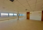 Oficina
en venda
amb 692m² a Sevilla, Calle via nova, 1 foto