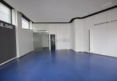 Local comercial
en lloguer
amb 90m² a Vigo, BOLIVIA, 6 foto
