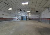 639m² warehouse for sale in Seville, in the area of Old Airport, Calle Laton Polig. Ind. Calonge photo