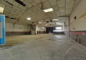 639m² warehouse for sale in Seville, in the area of Old Airport, Calle Laton Polig. Ind. Calonge photo