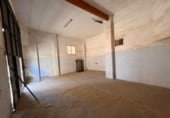 92m² commercial premises for sale in Caudete photo