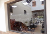 Local comercial en venta con 270m² en Almería foto