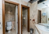 662m² commercial premises for sale in Fuengirola photo