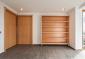 Oficina en alquiler con 445m² en Benahavís foto