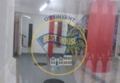 Local comercial en venta con 116m² en Onteniente, Ayuntamiento foto