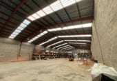 1100m² warehouse for sale in Puebla-Tornesa photo