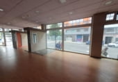 Local comercial
en venda
amb 95m² a Oviedo foto