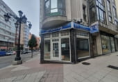 Local comercial
en venda
amb 95m² a Oviedo foto