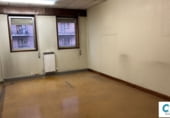 Oficina en venta con 90m² en Pamplona foto