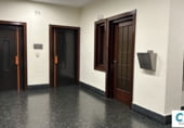 Oficina en venta con 90m² en Pamplona foto