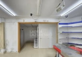 200m² commercial premises for sale in Cambrils photo