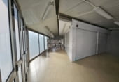 200m² commercial premises for sale in Cambrils photo