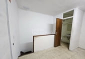 200m² commercial premises for sale in Cambrils photo