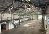 Nave Industrial en alquiler con 700m² en Sant Joan Despí foto