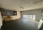 Nave Industrial en alquiler con 700m² en Sant Joan Despí foto