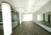 Local comercial en alquiler con 150m² en Valladolid, en la zona de San Pablo - San Nicolás foto