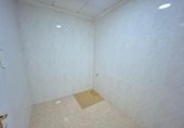 185m² commercial premises for sale in Crevillent photo