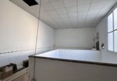 Local comercial en venta con 240m² en Lebrija foto