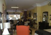 Local comercial en alquiler con 480m² en Badajoz foto