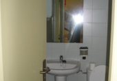 Local comercial en alquiler con 550m² en Badajoz foto