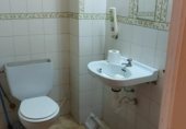 59m² commercial premises for rent in Badajoz photo