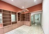 Local comercial
en venda, lloguer
a Vigo, a la zona de Vigo, Torrecedeira foto