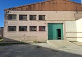 700m² warehouse industrial for rent in Utrera photo