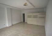 Local comercial en venta con 60m² en Jaén foto