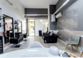 102m² salon de coiffure pour vente à Malaga, dans le quartier de Cortijo Alto photo