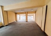 105m² commercial premises for sale in Valladolid, in the area of Bullring photo