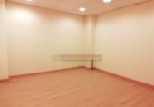 Oficina en alquiler con 211m² en Logroño foto