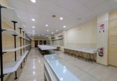 107m² locaux commerciaux pour location à Loja photo