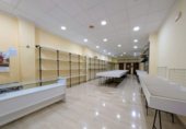 107m² locaux commerciaux pour location à Loja photo