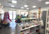 Local comercial en venta, alquiler con 100m² en Matalascañas foto