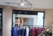 80m² locaux commerciaux pour location à Séville, dans le quartier de Alfalfa photo