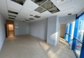 Oficina en venta con 89m² en Sevilla, en la zona de Barriada Pino Montano, Calle Parque de Despeñaperros foto