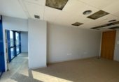 Oficina en venta con 89m² en Sevilla, en la zona de Barriada Pino Montano, Calle Parque de Despeñaperros foto