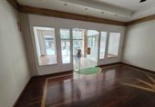 Local comercial en venta con 119m² en Vigo, en la zona de Vigo, Avda. de Camelias foto