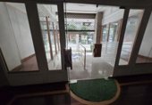 Local comercial en venta con 119m² en Vigo, en la zona de Vigo, Avda. de Camelias foto