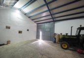 220m² warehouse industrial for sale in Tomelloso, Calle Alcázar photo