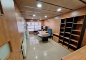 111m² locaux commerciaux pour vente à Sabadell, Plaça de Llonch i Salas photo