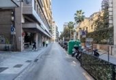 84m² locaux commerciaux pour vente à Grenade, dans le quartier de Quartier de la Madeleine, Calle Verónica de la Magdalena photo