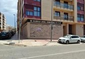 Local comercial en venta con 172m² en Buñol, Avenida de la Hoya foto