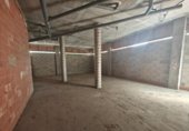 Local comercial en venta con 172m² en Buñol, Avenida de la Hoya foto