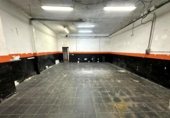 Local comercial en venta con 190m² en Santa Coloma de Gramenet, carrer de magallanes, 08923 foto